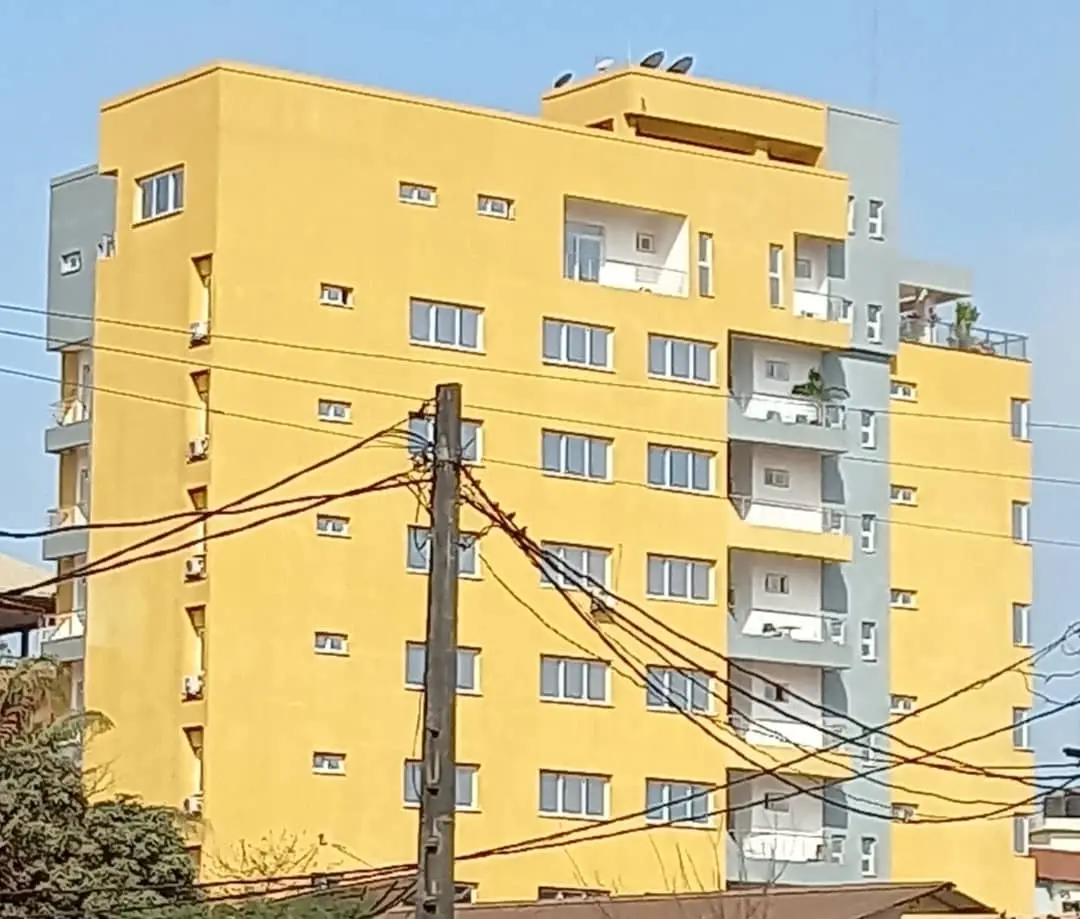 Immeuble résidentiel R+9 — Livré